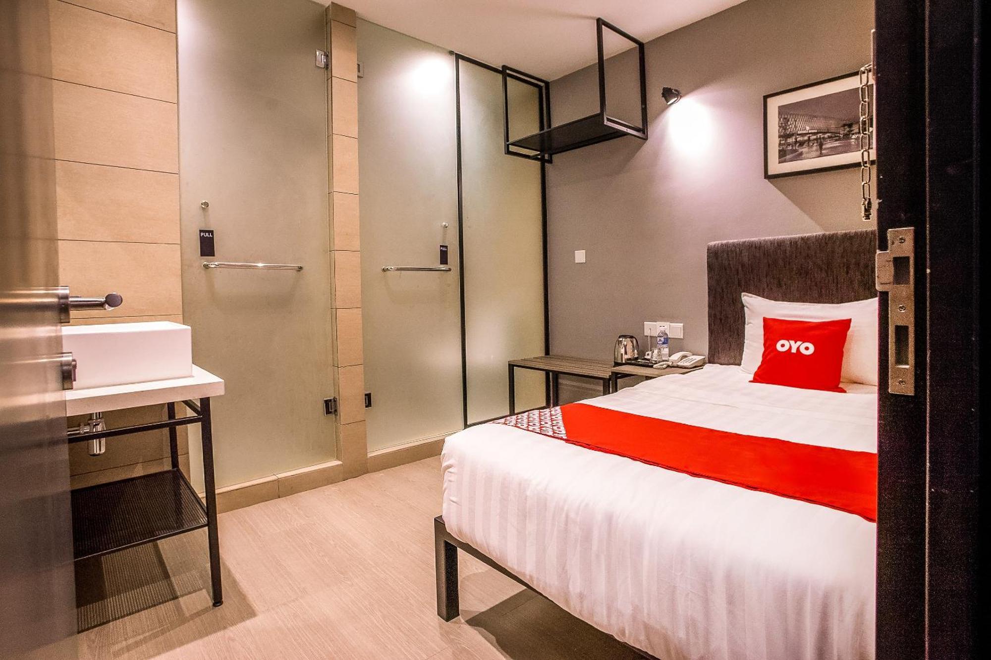 Oyo 89576 Mokka Hotel Kuala Lumpur Exteriör bild